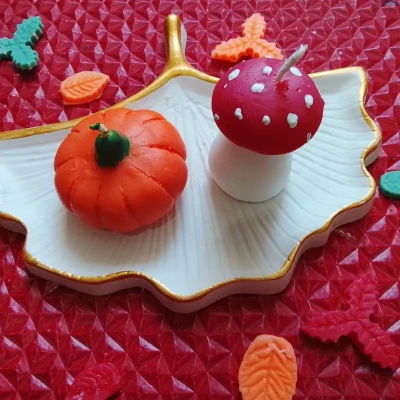 برگ جینگو پاییزی (جینکو سنگ مصنوعی با شمع کدو وقارچ)